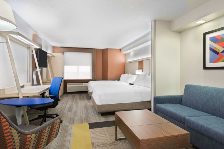 Room 16 of 47