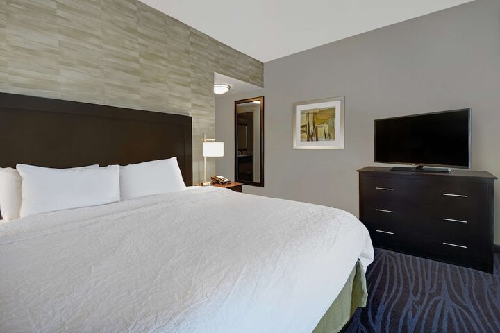 Room 16 of 51