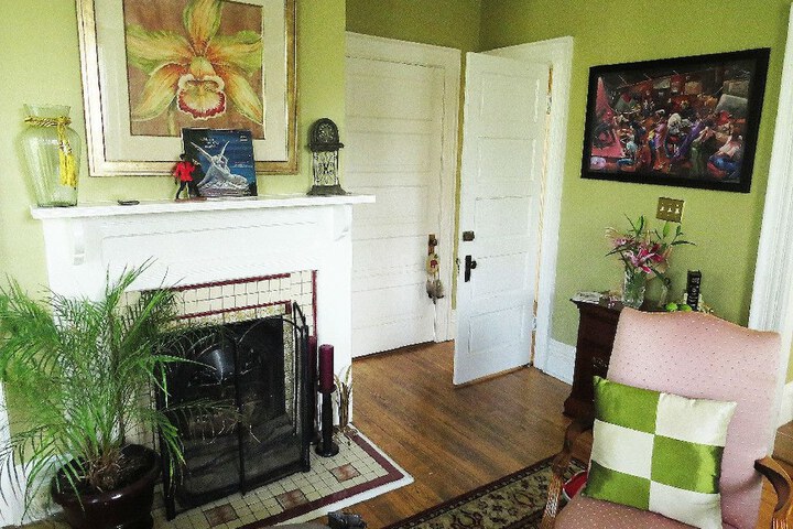 Inn Upon Moon River Plantation