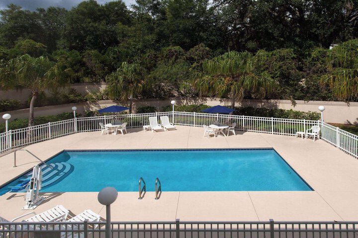 Pool 6 of 53