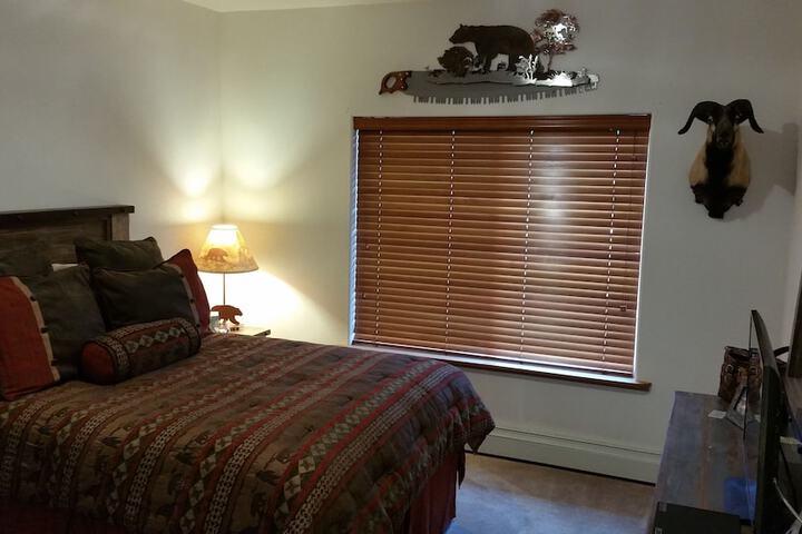 Room 9 of 31