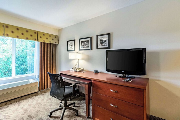 Room 26 of 41