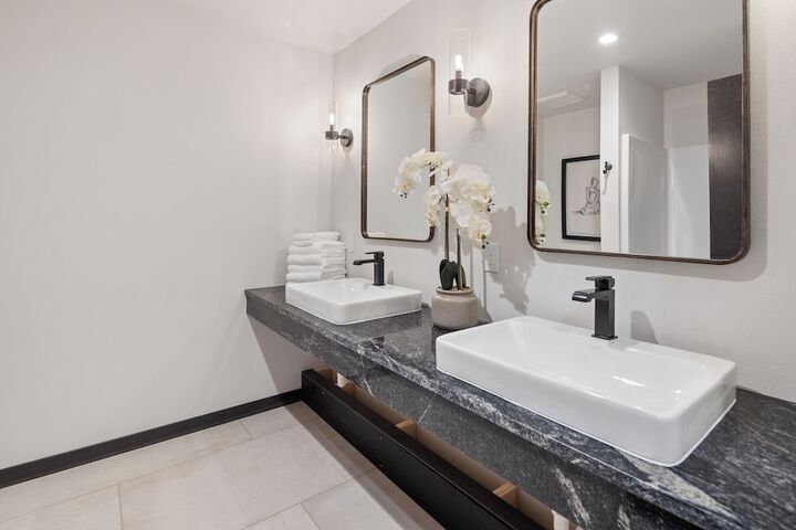 McGregor and Main Luxury Lofts