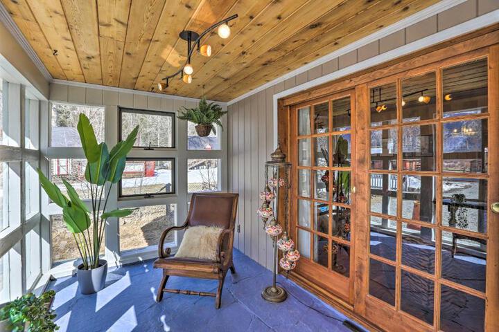 Lake Cabin w / King Bed Foodie Kitchen, & Views