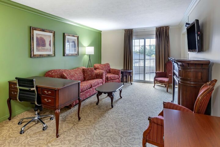 Room 41 of 51