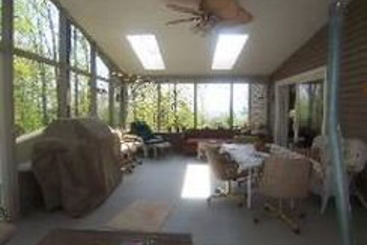 Tree Top Bed & Breakfast
