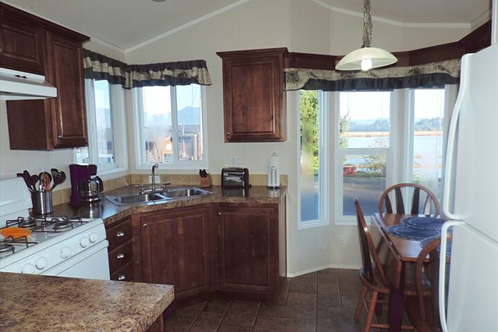 Paradise Cove RV Resort & Marina