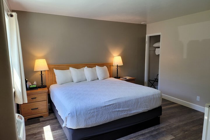 Room 21 of 52
