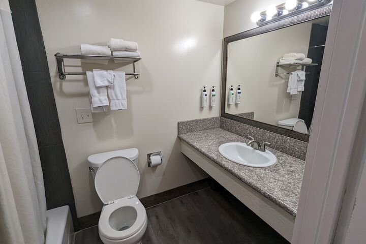 Room 21 of 49