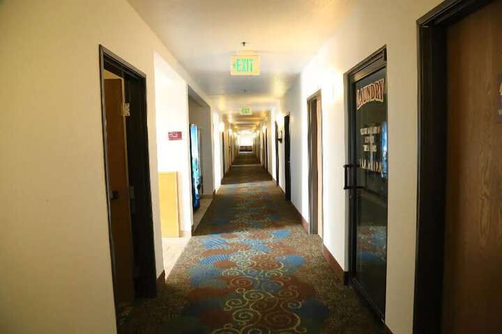 Ballroom/Hall 52 of 57