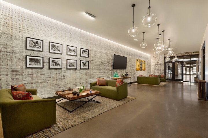 Hotel Interior 15 of 40