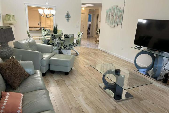 LUX VILLAs on beautiful Palmer Ranch