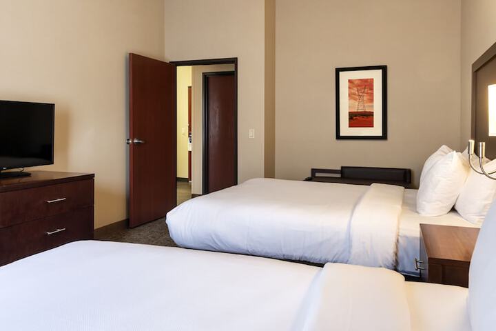 Room 27 of 55