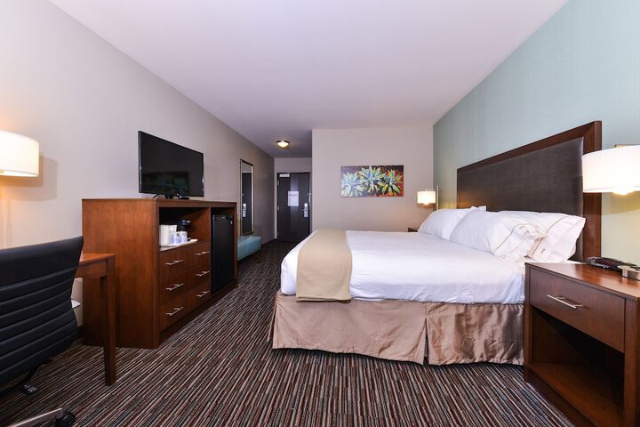 Holiday Inn Express & Suites Indio - Coachella Valley by IHG