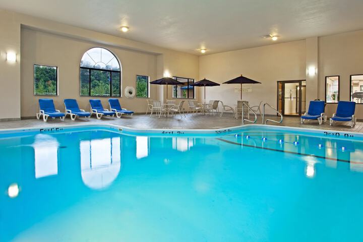 Pool 6 of 56