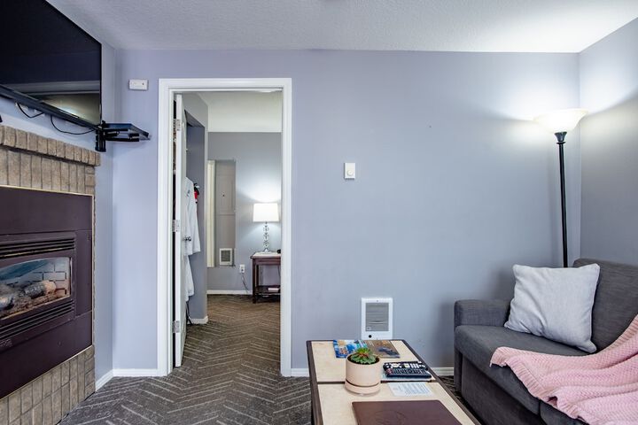 Room 54 of 87