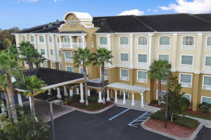 Hotel 3 of 57