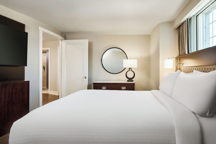Hotel Alex Johnson Rapid City Curio Collection by Hilton