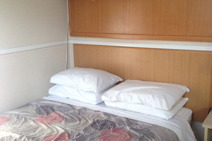 Room 37 of 71