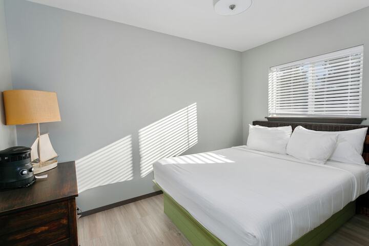 Breakwater Resort