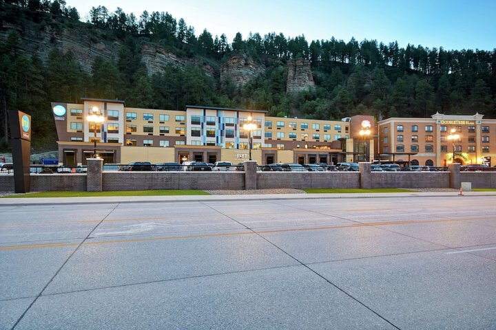 Tru by Hilton Deadwood SD