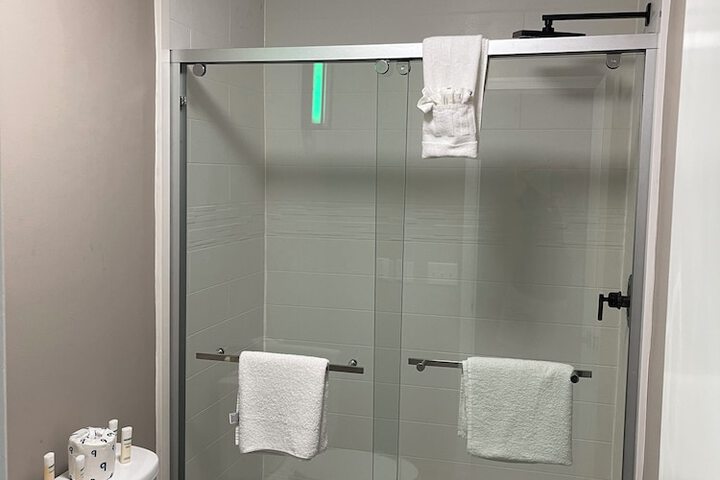 Luxor Inn & Suites a Travelodge by Wyndham