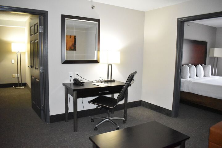 Room 41 of 60