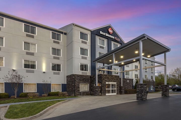 Hotel 2 of 28