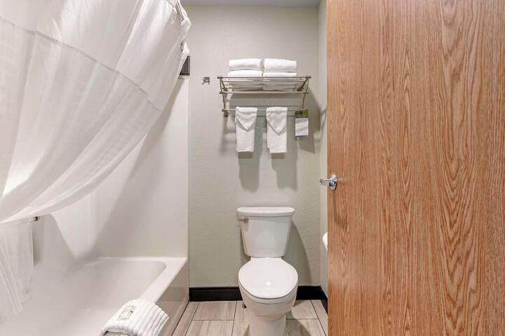 Room 15 of 41