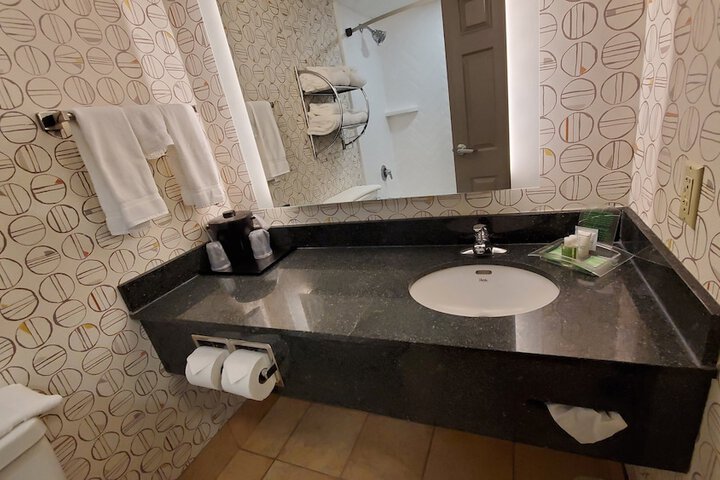 Holiday Inn Martinsburg by IHG