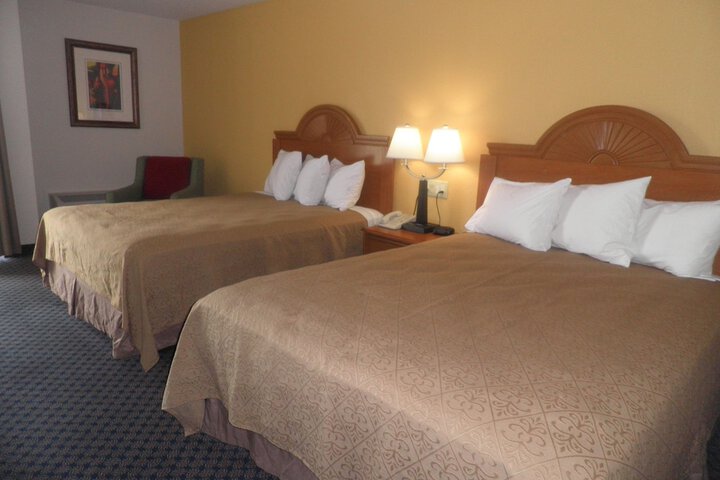 Room 18 of 32