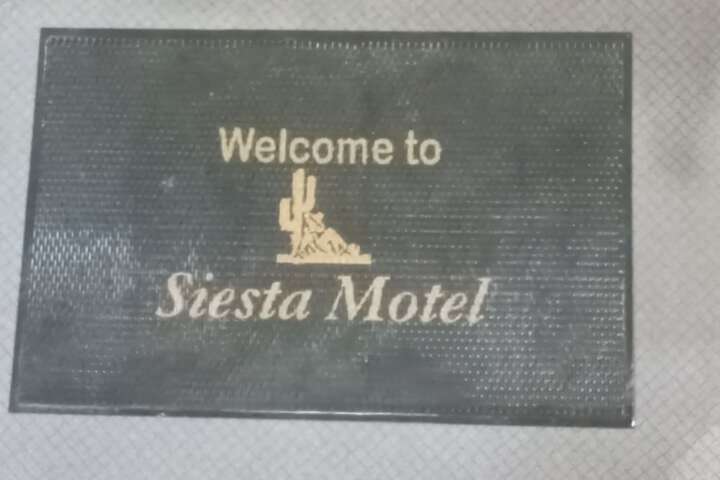 Siesta Motel