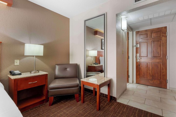 Room 39 of 52