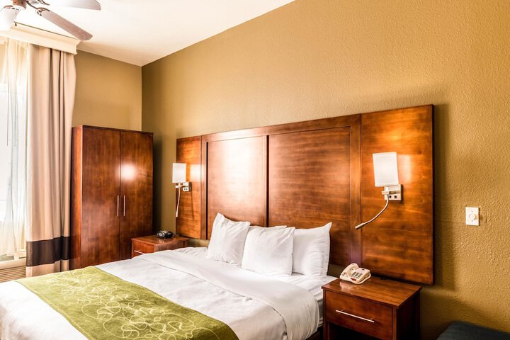 Room 14 of 40
