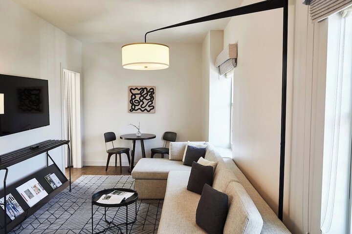 The Alida Savannah, a Tribute Portfolio Hotel
