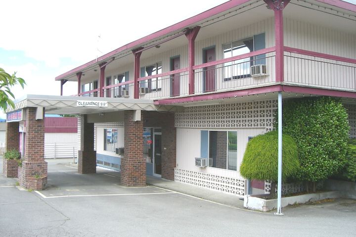 Hotel 3 of 42