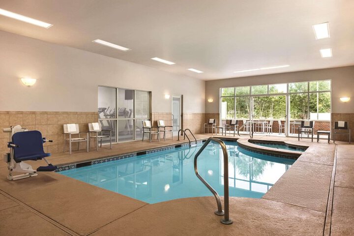 Country Inn & Suites by Radisson Conyers, GA