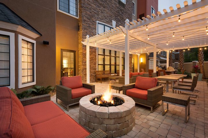 Terrace/Patio 34 of 36