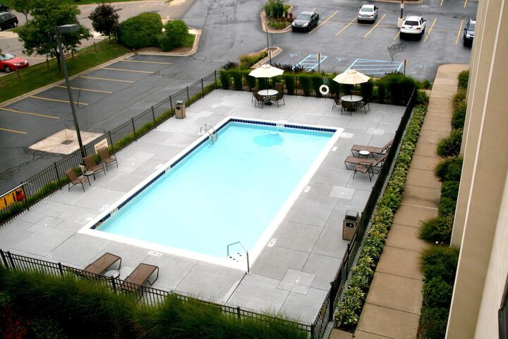 Hampton Inn Detroit / Northville