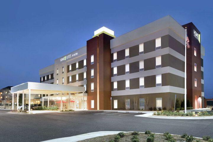 Hotel 4 of 35