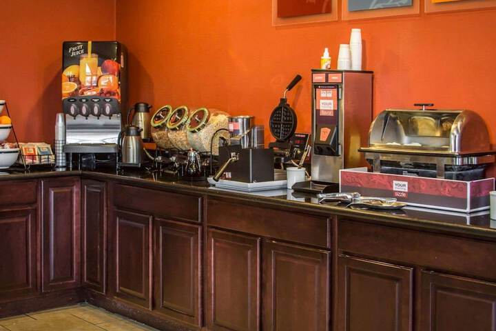 Quality Inn & Suites Port Huron