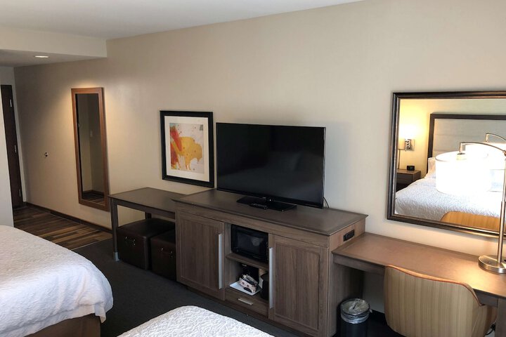 Room 14 of 38