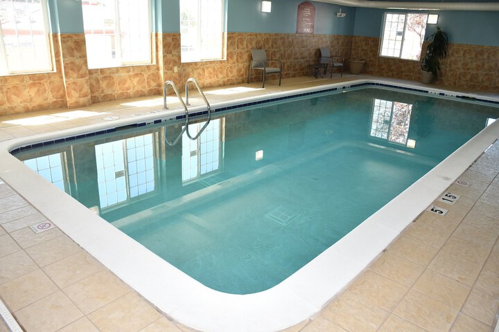 Pool 8 of 63