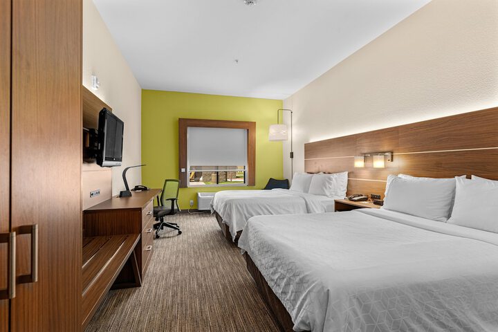 Room 38 of 82