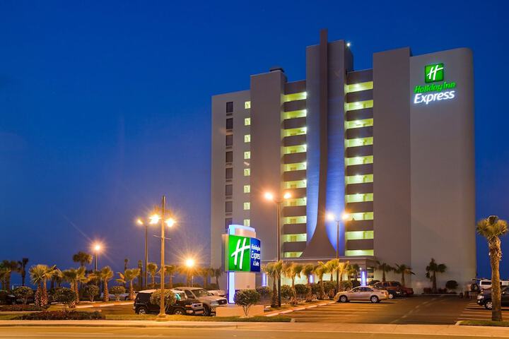 Hotel 3 of 90