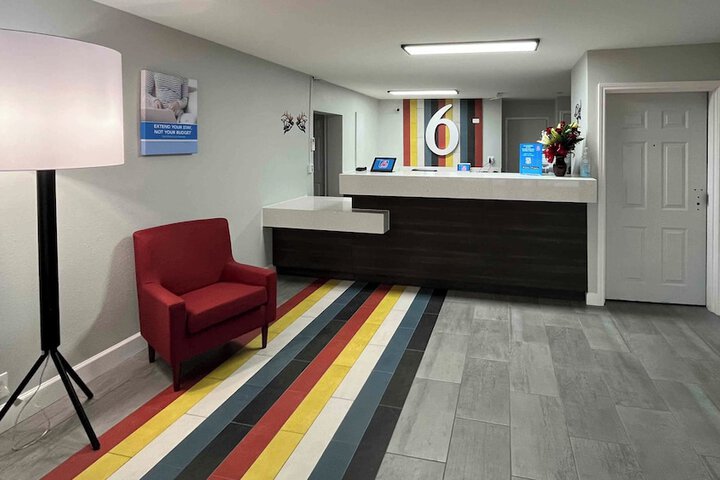 Studio 6 Conroe TX