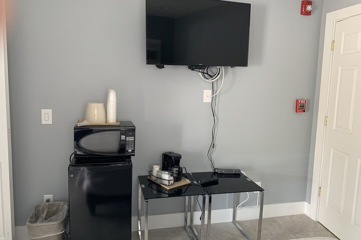 Room 28 of 39