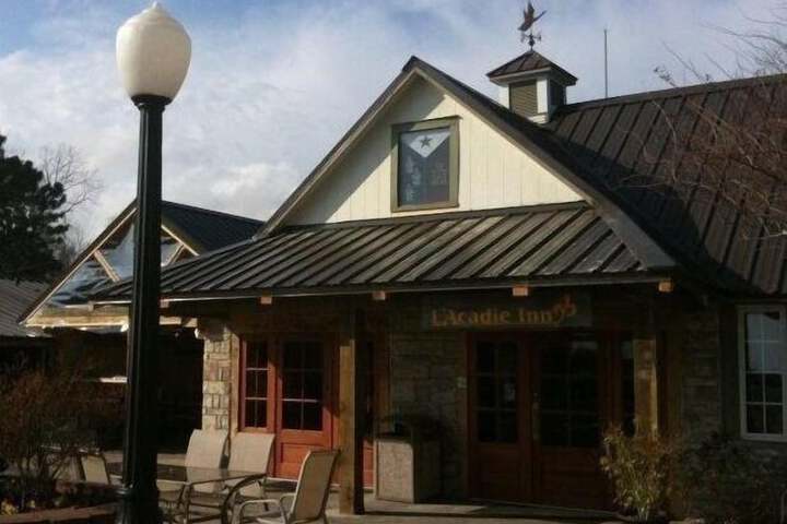 LAcadie Inn & RV Park