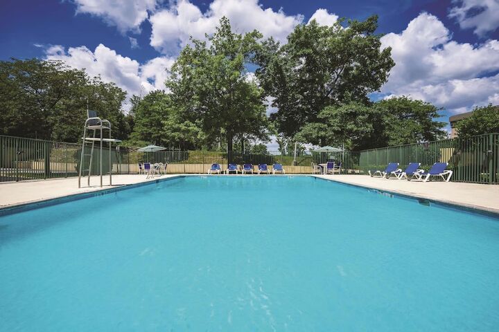 Pool 3 of 33