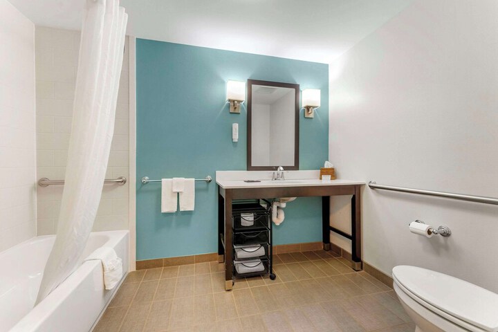 Sleep Inn & Suites Cumberland - LaVale